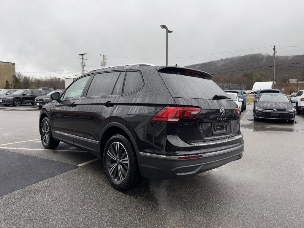 new 2024 Volkswagen Tiguan car, priced at $31,756