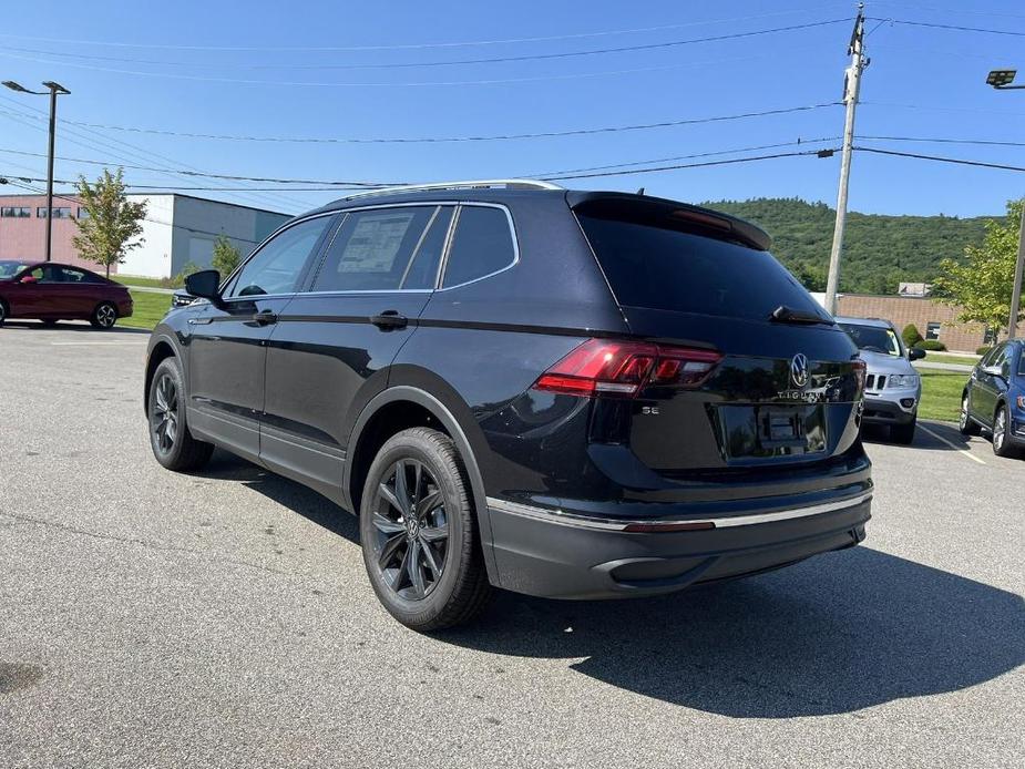 new 2024 Volkswagen Tiguan car, priced at $33,091