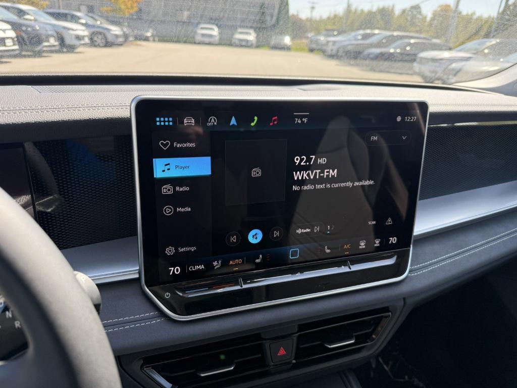 new 2025 Volkswagen Tiguan car, priced at $35,732