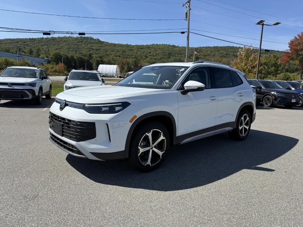 new 2025 Volkswagen Tiguan car, priced at $35,732