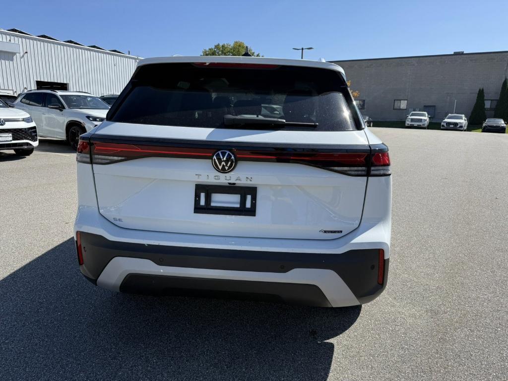 new 2025 Volkswagen Tiguan car, priced at $35,732
