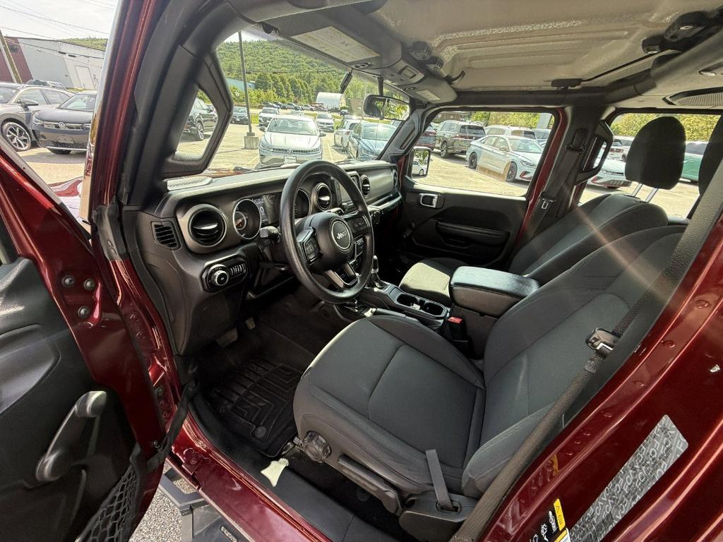 used 2021 Jeep Wrangler Unlimited car, priced at $24,995