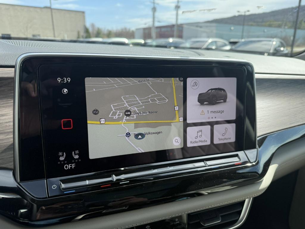 new 2025 Volkswagen Atlas car, priced at $52,991