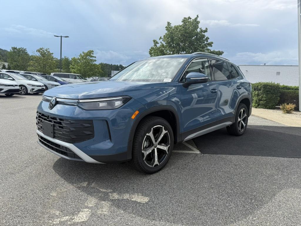 new 2025 Volkswagen Tiguan car, priced at $35,805