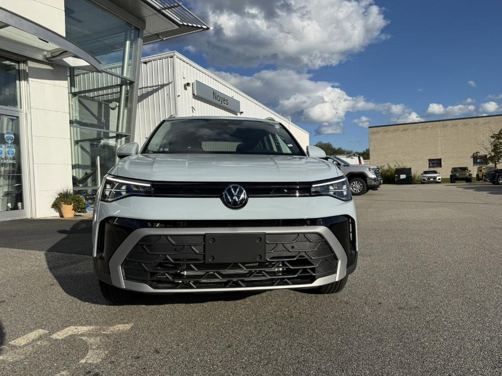 new 2025 Volkswagen Taos car, priced at $30,081