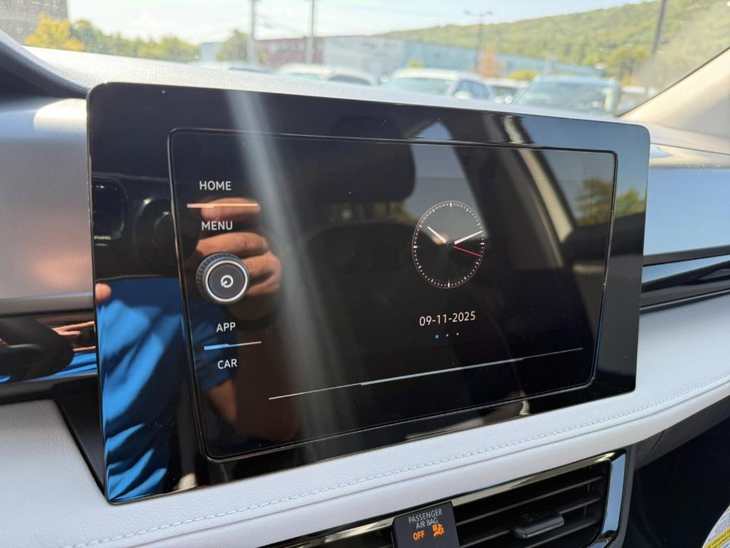 new 2025 Volkswagen Taos car, priced at $27,310