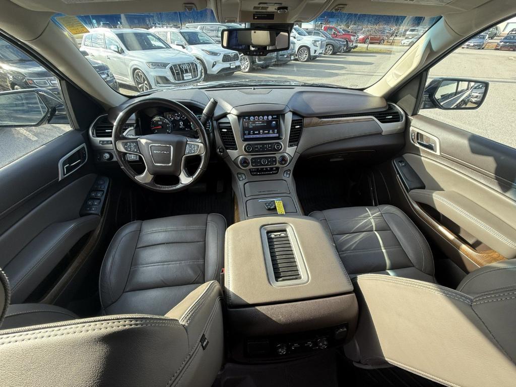 used 2019 GMC Yukon XL car, priced at $38,995