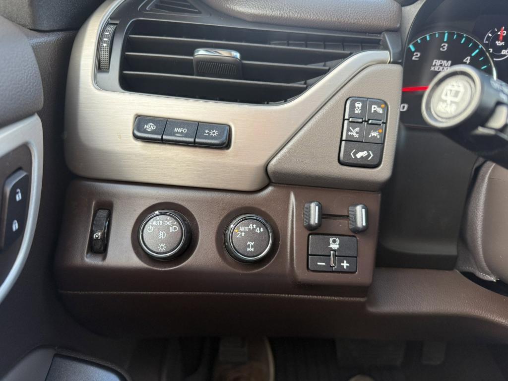 used 2019 GMC Yukon XL car, priced at $38,995