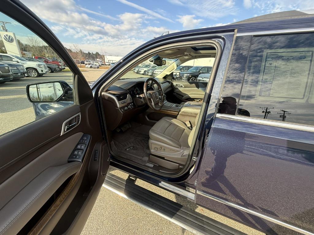 used 2019 GMC Yukon XL car, priced at $38,995