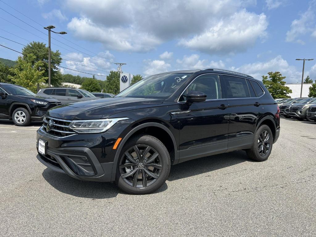 used 2024 Volkswagen Tiguan car, priced at $30,995