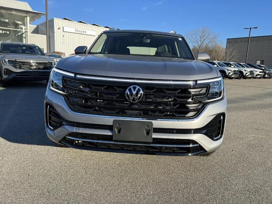 new 2025 Volkswagen Atlas car, priced at $52,306