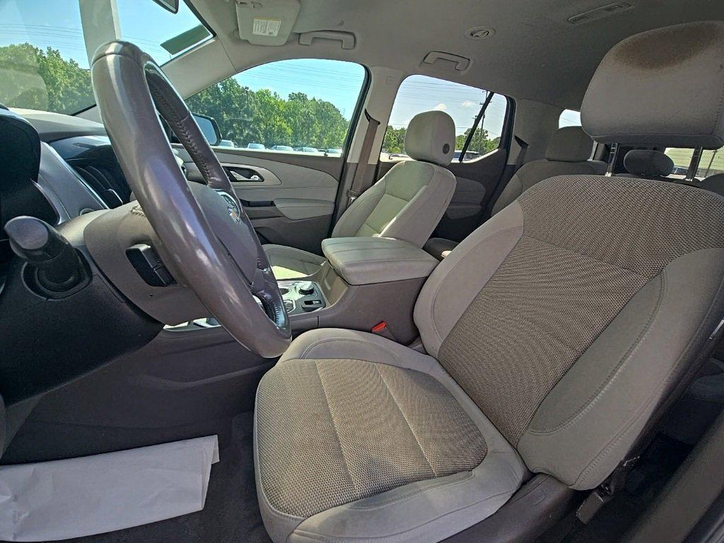 used 2020 Chevrolet Traverse car, priced at $20,990