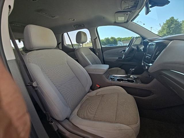 used 2020 Chevrolet Traverse car, priced at $22,990