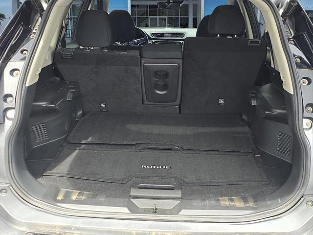used 2019 Nissan Rogue car, priced at $14,123