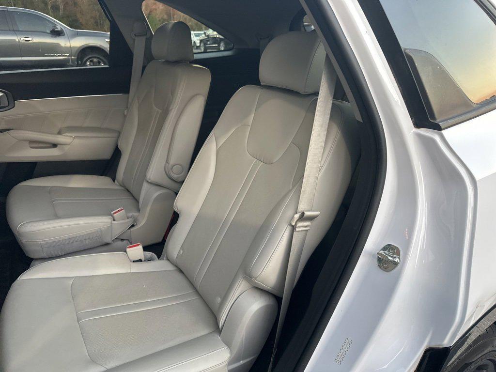 used 2022 Kia Sorento car, priced at $24,990