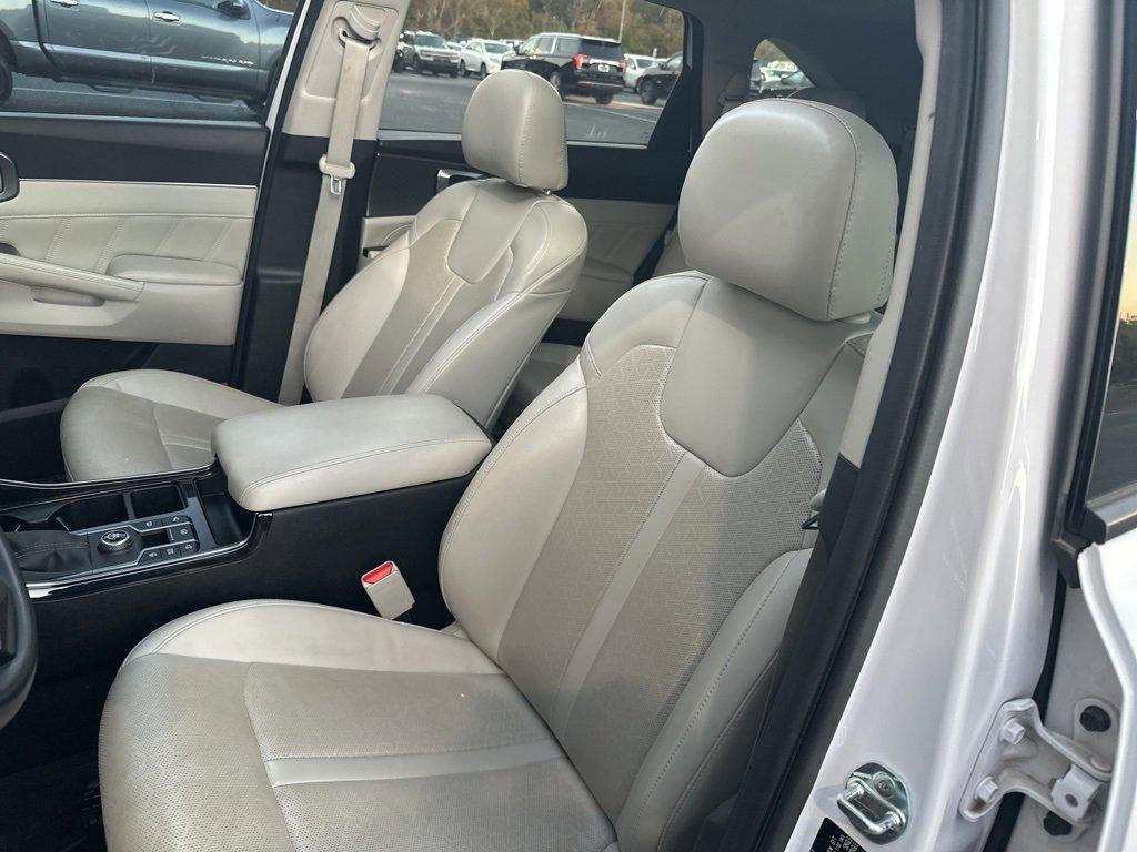 used 2022 Kia Sorento car, priced at $24,990