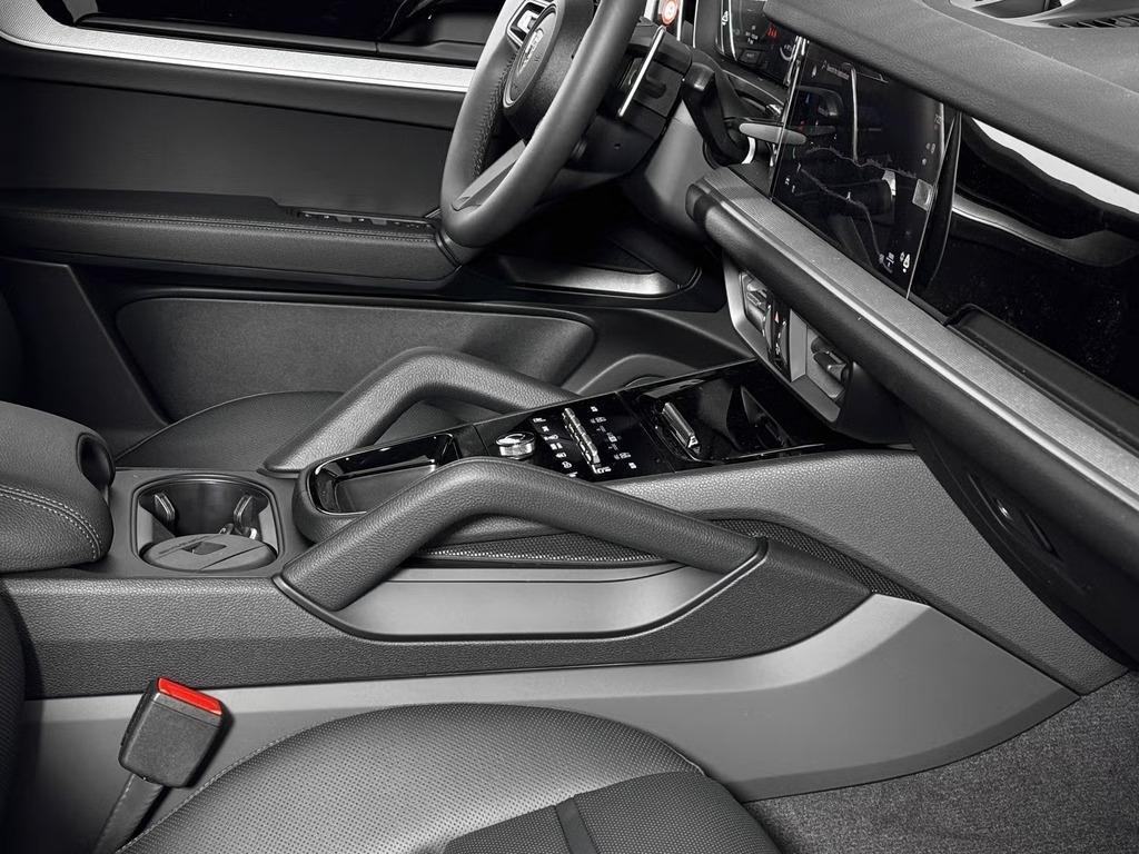 new 2025 Porsche Cayenne car, priced at $100,995