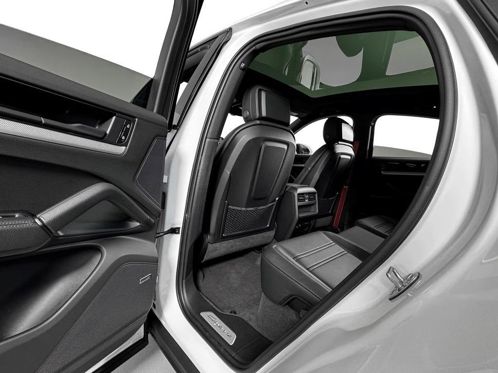 new 2025 Porsche Cayenne car, priced at $100,995