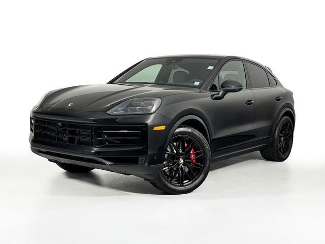 new 2025 Porsche Cayenne car, priced at $122,615