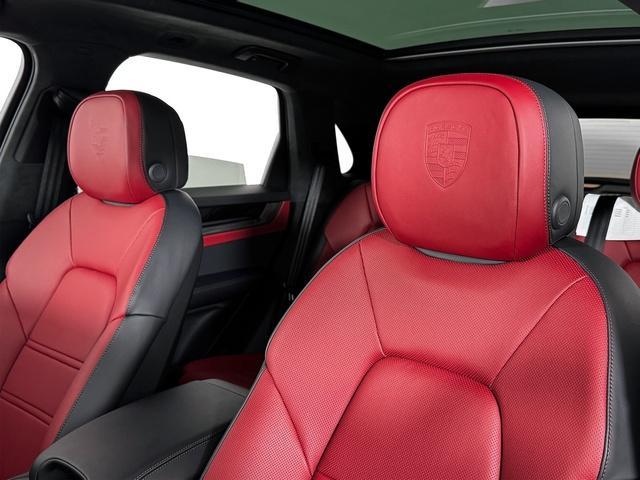 new 2025 Porsche Cayenne car, priced at $139,615