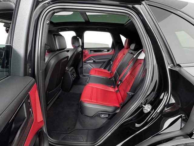 new 2025 Porsche Cayenne car, priced at $139,615