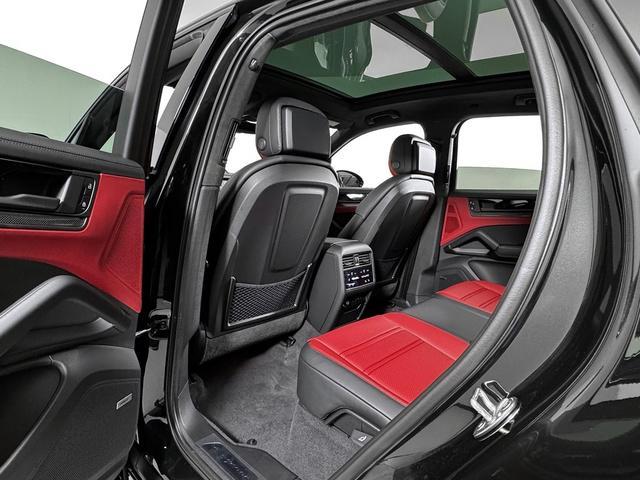 new 2025 Porsche Cayenne car, priced at $139,615