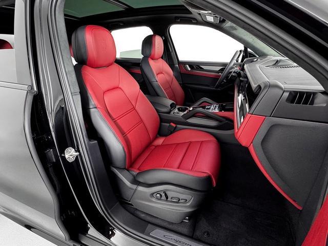 new 2025 Porsche Cayenne car, priced at $139,615