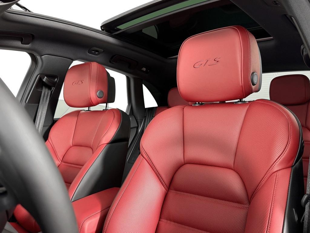 new 2025 Porsche Macan car, priced at $101,075