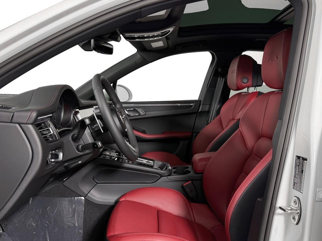 new 2025 Porsche Macan car, priced at $101,075