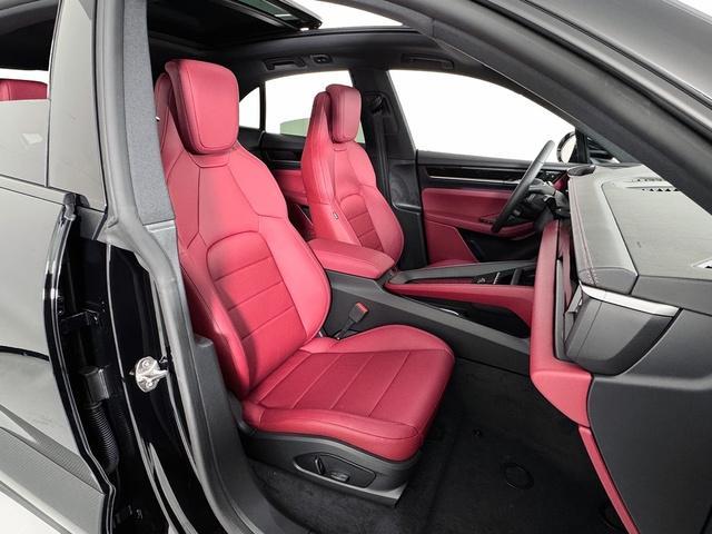 new 2024 Porsche Macan car, priced at $86,590