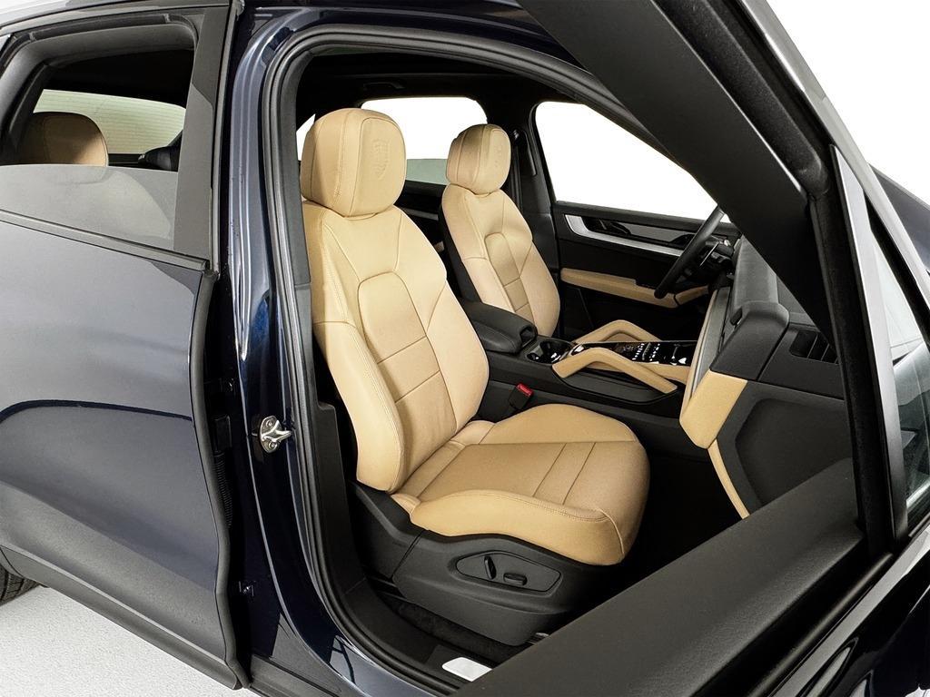 new 2026 Porsche Cayenne car, priced at $98,180