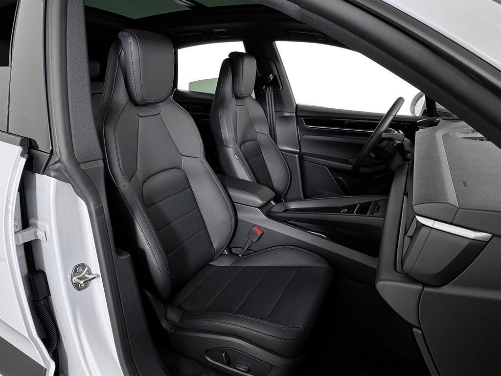 used 2025 Porsche Macan car, priced at $68,900