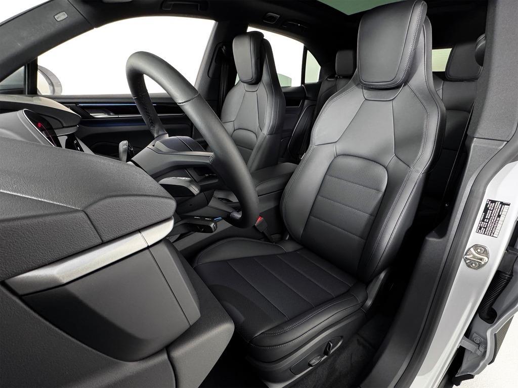 used 2025 Porsche Macan car, priced at $68,900