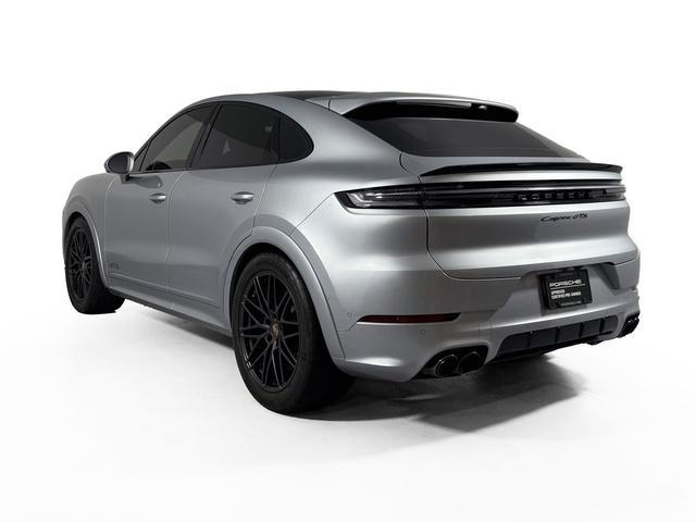 used 2025 Porsche Cayenne car, priced at $139,895