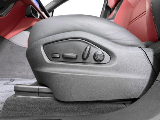 used 2025 Porsche Cayenne car, priced at $139,895