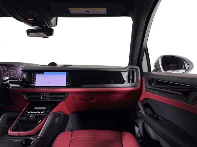 used 2025 Porsche Cayenne car, priced at $139,895