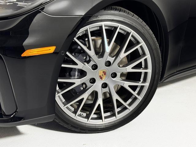 new 2025 Porsche Panamera car, priced at $125,885