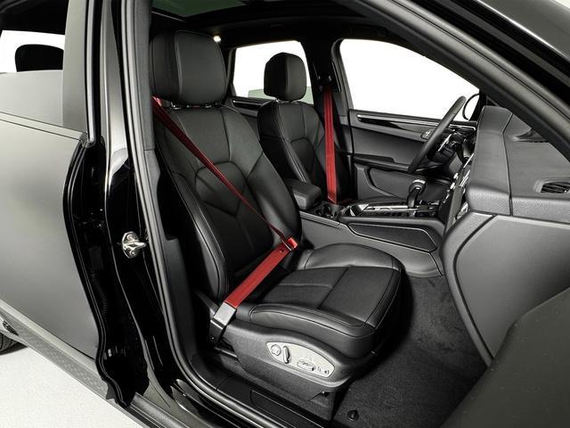 new 2025 Porsche Macan car, priced at $69,565