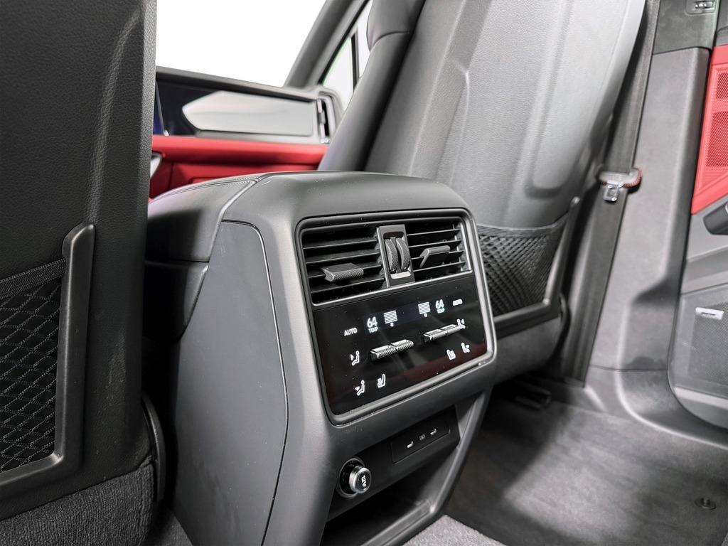 used 2025 Porsche Cayenne car, priced at $132,900