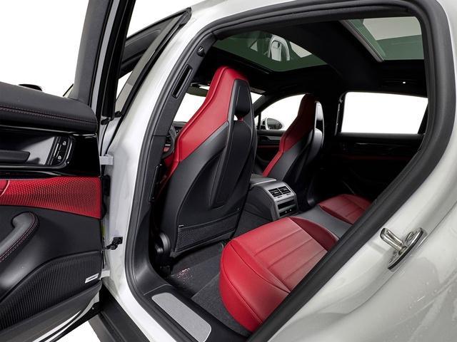 new 2025 Porsche Panamera car, priced at $126,705