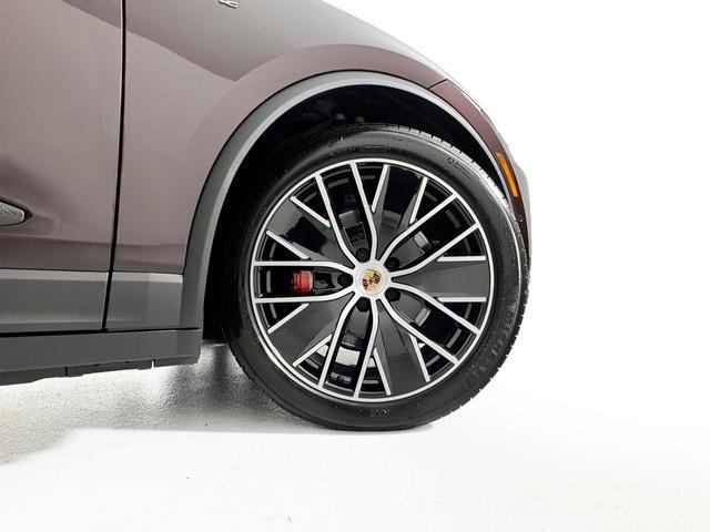 new 2025 Porsche Macan car, priced at $89,445