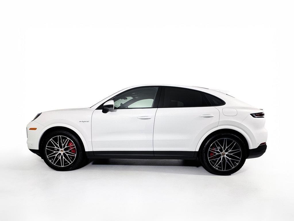 new 2025 Porsche Cayenne car, priced at $126,325
