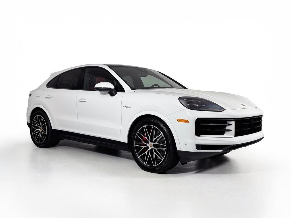 new 2025 Porsche Cayenne car, priced at $126,325