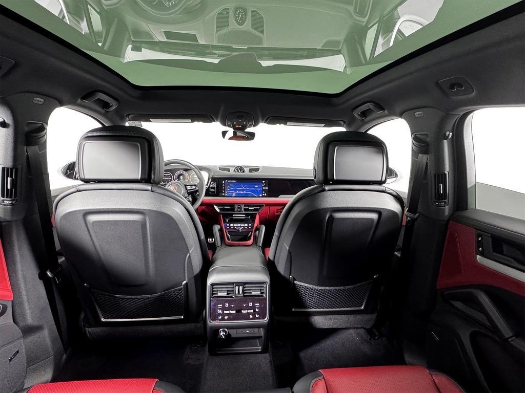 new 2025 Porsche Cayenne car, priced at $126,325