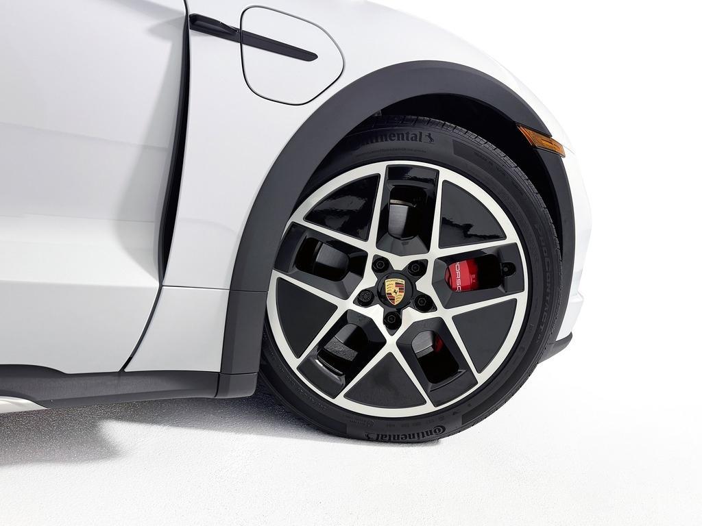 new 2025 Porsche Taycan car, priced at $133,925