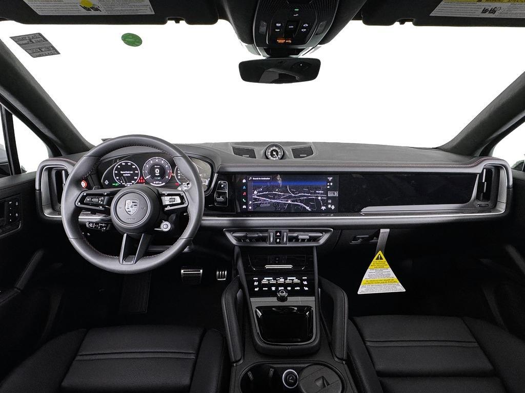 new 2025 Porsche Cayenne car, priced at $171,695