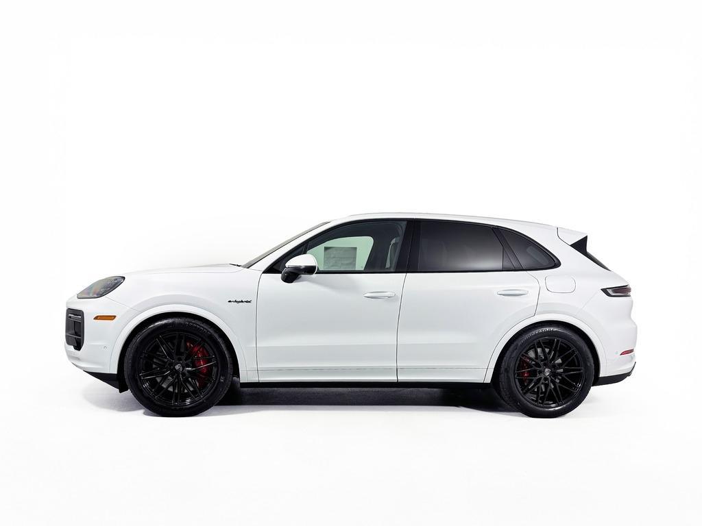 new 2025 Porsche Cayenne car, priced at $171,695