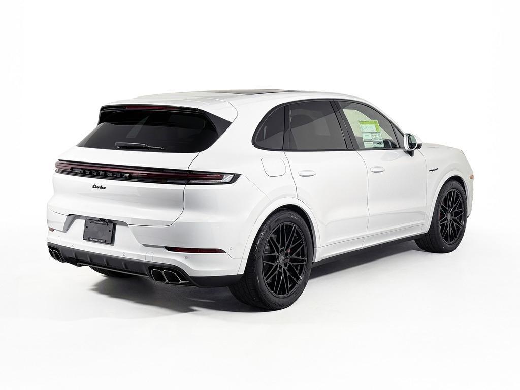 new 2025 Porsche Cayenne car, priced at $171,695