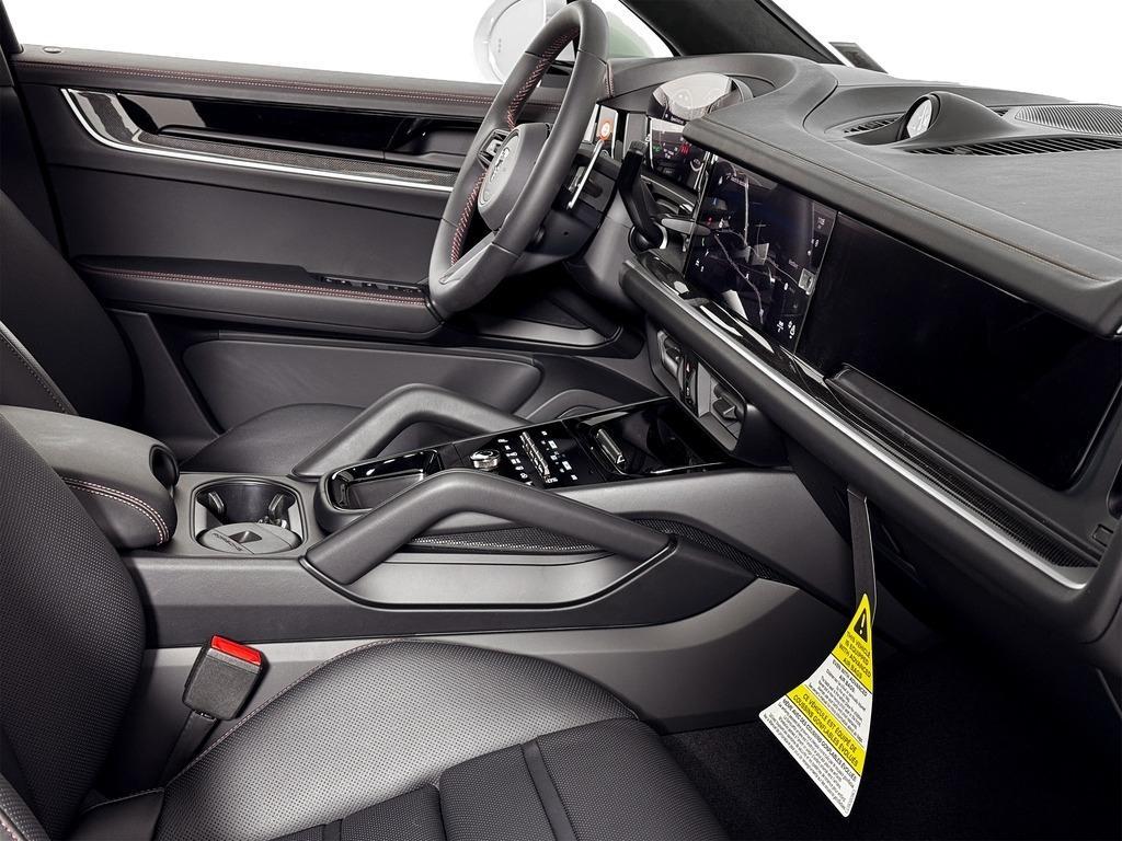 new 2025 Porsche Cayenne car, priced at $171,695