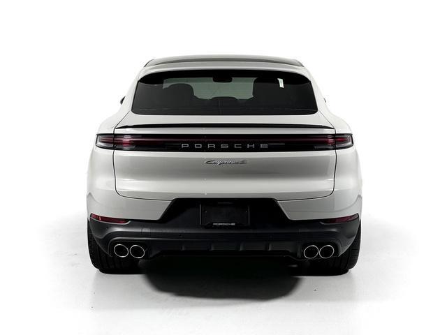 new 2025 Porsche Cayenne car, priced at $121,135